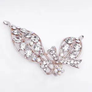 گل سینه زنانه مدل رولباسی