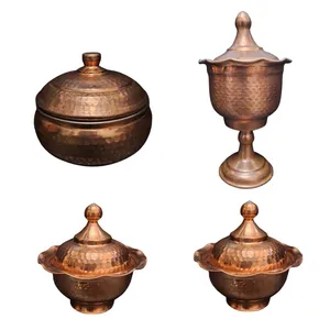 قندان مسی مدل چکش خوار زنجان کد different بسته 4 عددی
