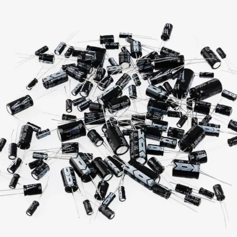 خازن 6800 میکروفاراد مدل 50v