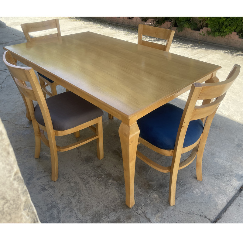 میز و صندلی ناهارخوری 4 نفره گالری چوب آشنایی مدل Khod-2tir-Mehr