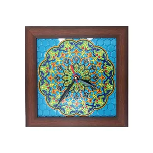 ساعت دیواری مدل سنتی