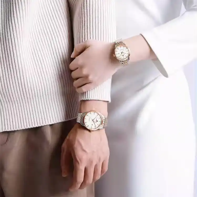 ست ساعت مچی عقربه ای زنانه و مردانه نیوی فورس مدل NF9228SWRG