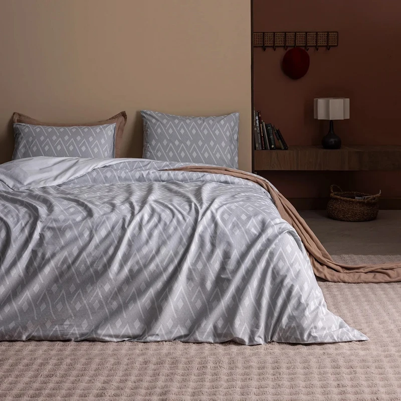 سرویس ملحفه 2 نفره 4 تکه مادام کوکو مدل Garon