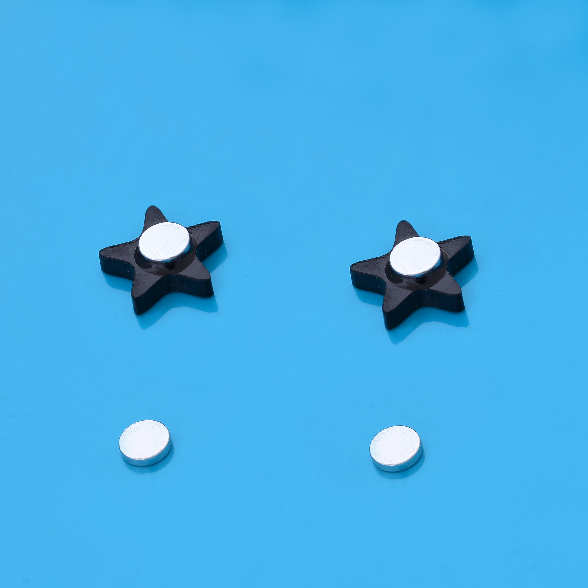 گوشواره زنانه مدل GO528 گوشواره زنانه مدل GO528