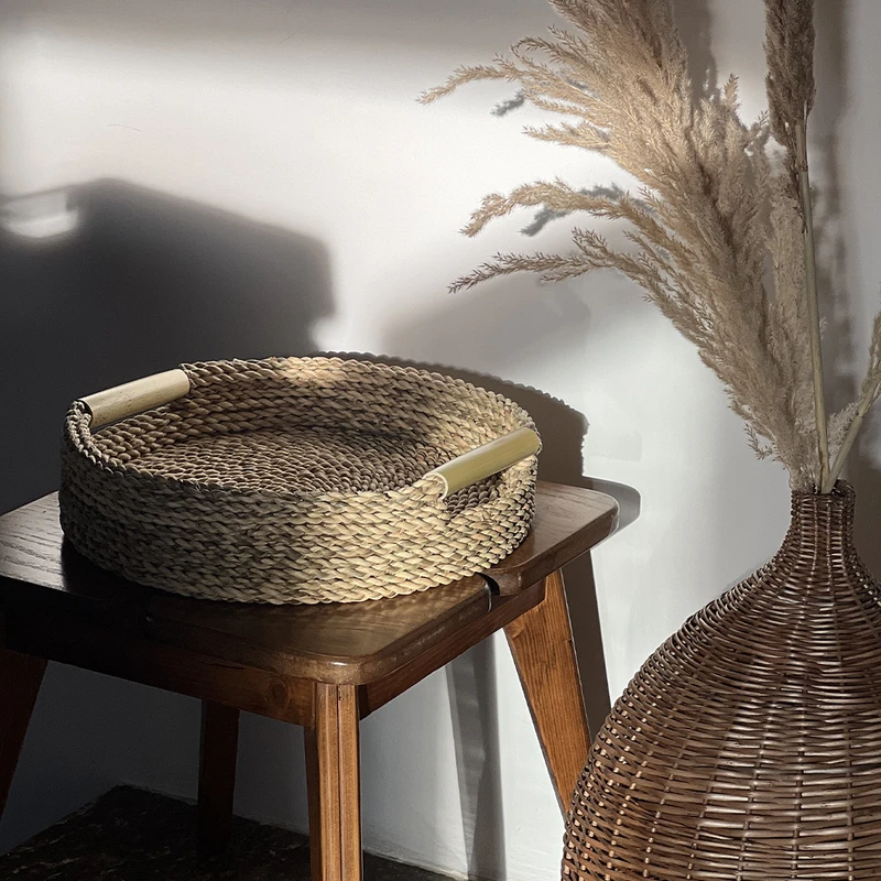 عکس شماره 6 : سینی حصیری مدل خوتکا