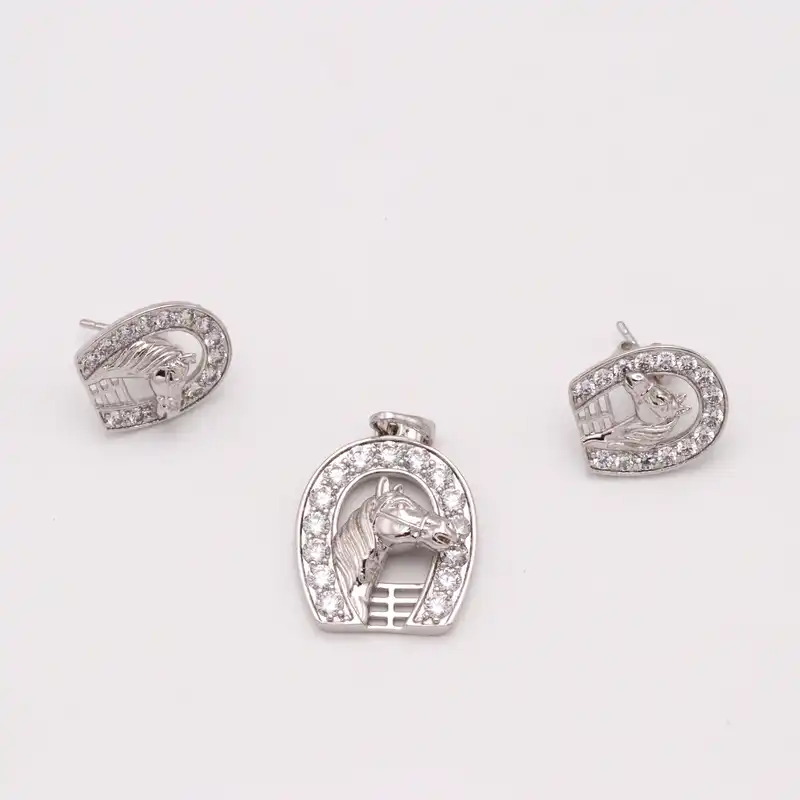 نیم ست زنانه ژوپینگ مدل نعل اسب کد THS-137