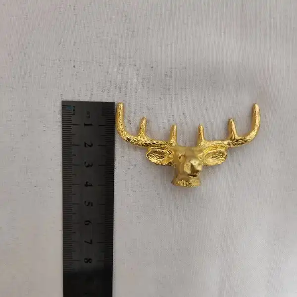 دکوری برنزی طرح کله گوزن شاخ دار کد 2059