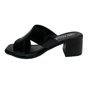 صندل زنانه کد 105