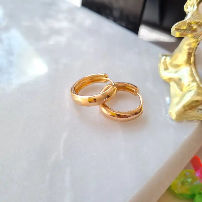 گوشواره زنانه ژوپینگ مدل حلقه ای