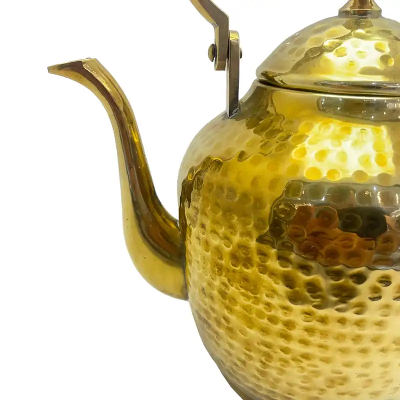 قوری برنجی مدل چکشی