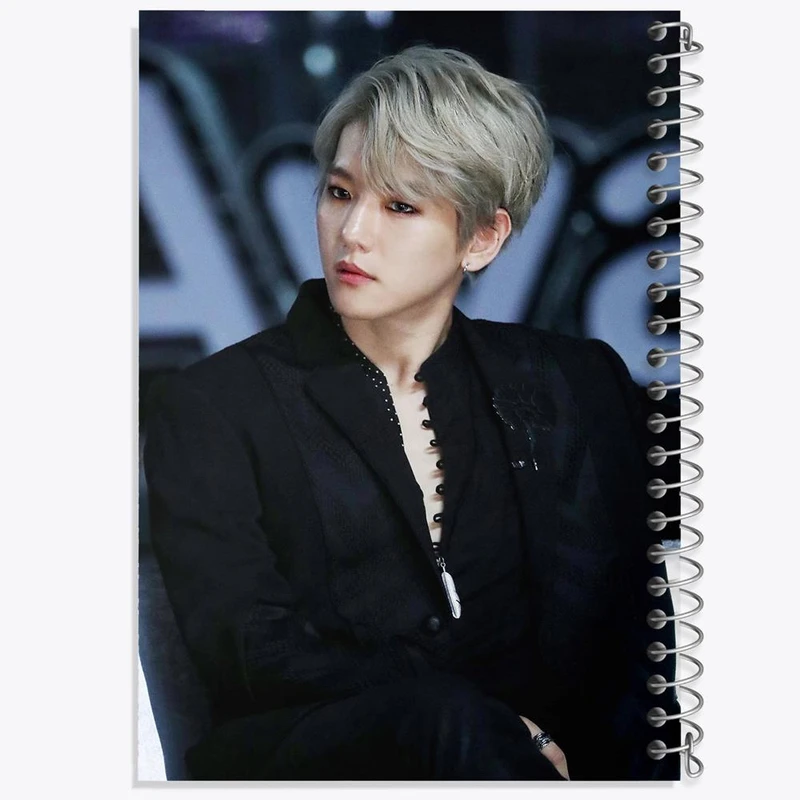 دفتر مشق 50 برگ خندالو مدل بکهیون گروه اکسو EXO کد 13601