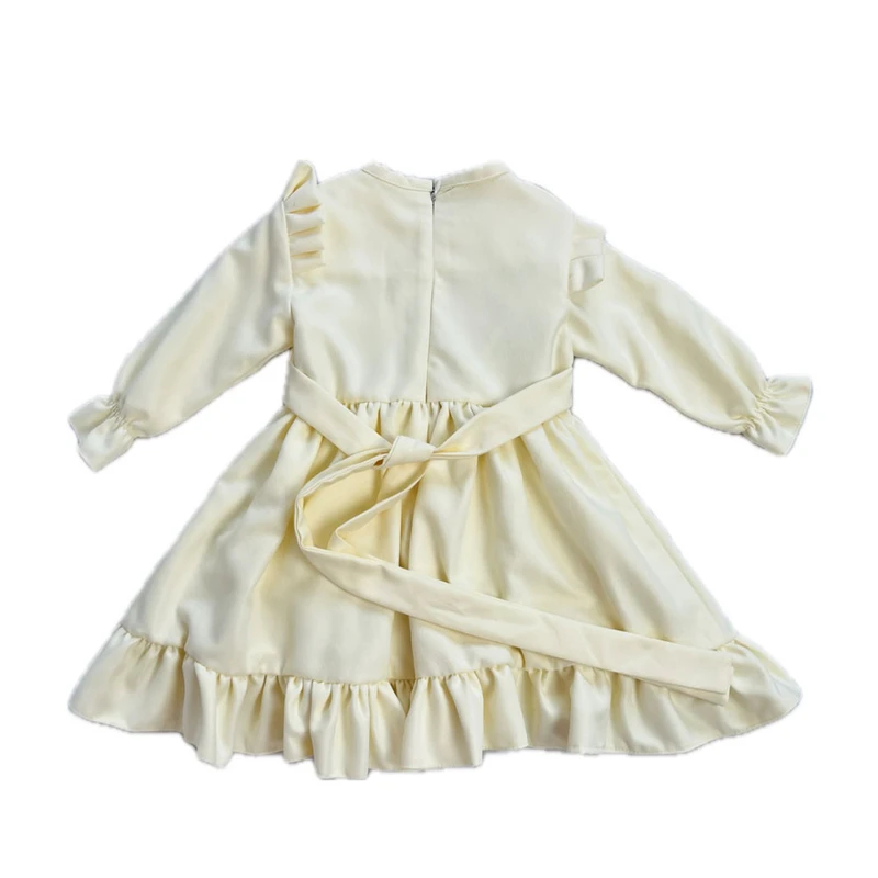 عکس شماره 2 : پیراهن آستین بلند یقه گرد دخترانه مدل گلدوزی گل گلی