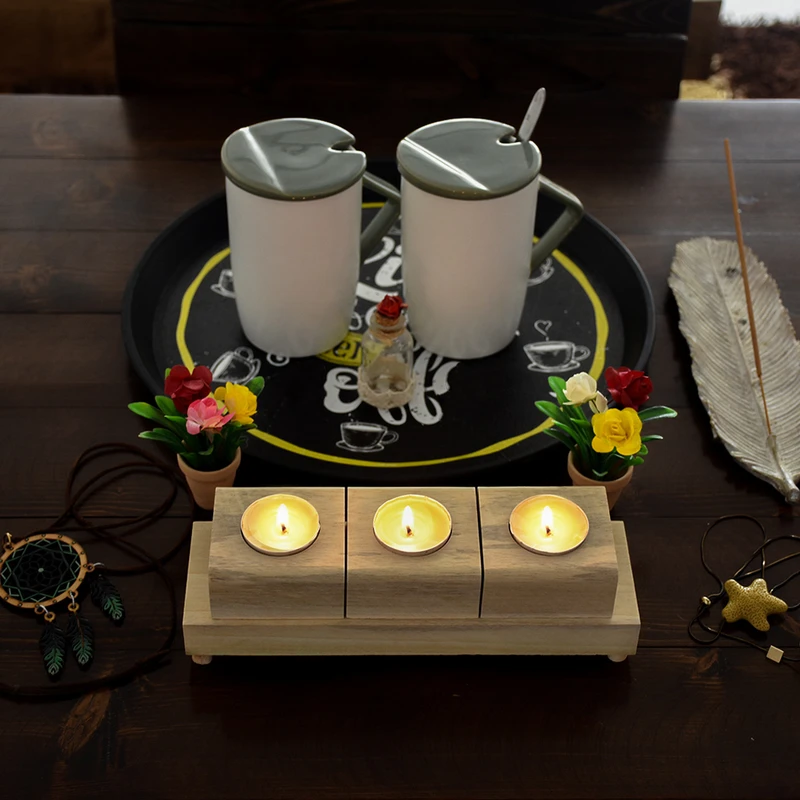 عکس شماره 4 : شمعدان چوبی مدل سه شعله