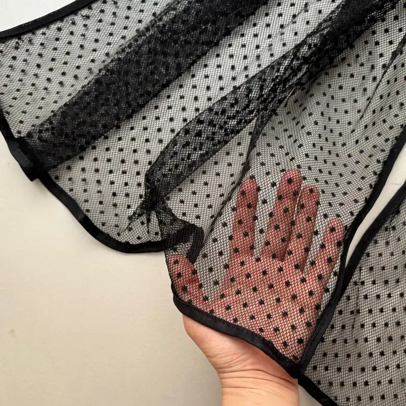 شال زنانه مدل توری نازک تابستانی خالخالی