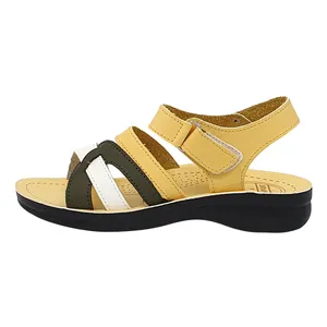 صندل زنانه شهپر مدل شادلین کد SH2102