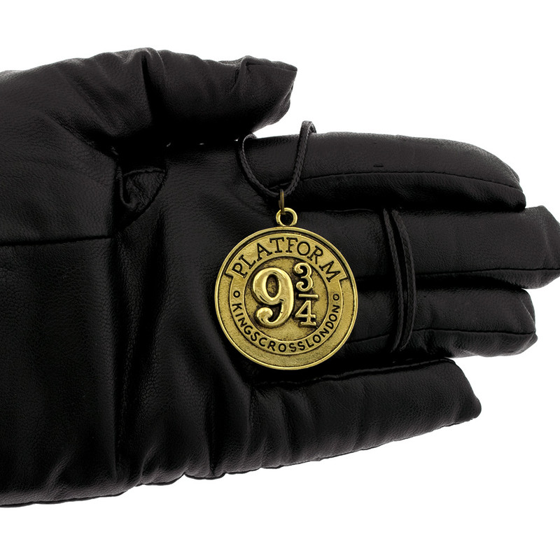 گردنبند برانت طرح نه و سه چهارم هری پاتر گردنبند برانت طرح نه و سه چهارم هری پاتر