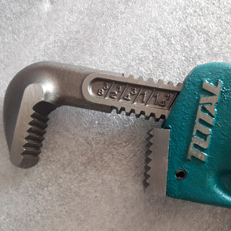 آچار لوله گیر توتال مدل THT-170801 سایز 8