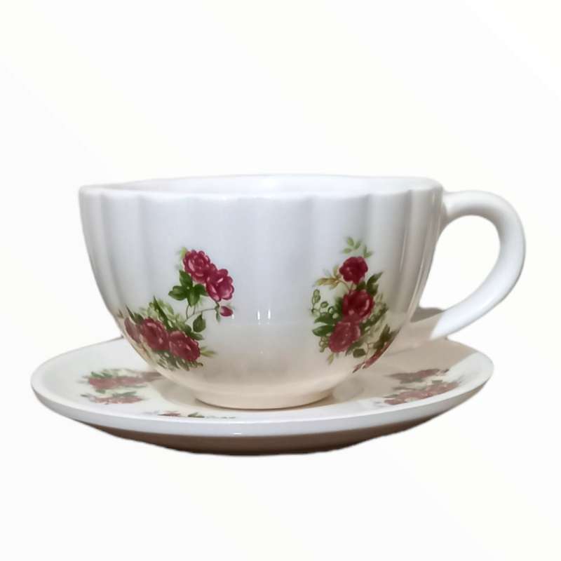 فنجان و نعلبکی طرح گل سرخ