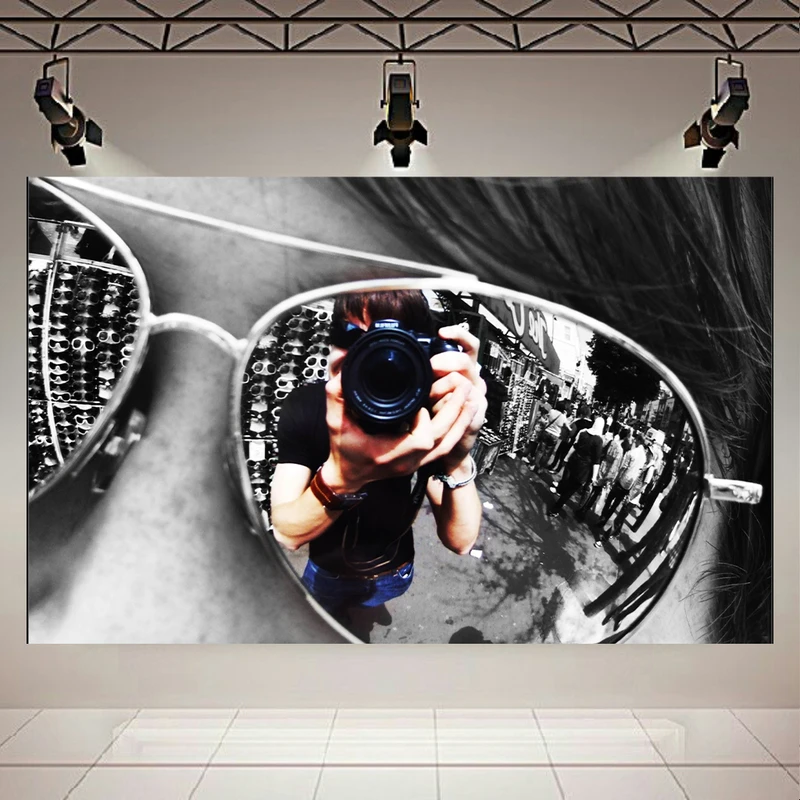 پوستر پارچه ای طرح عکاسی و دوربین مدل sunglasses reflection کد AR18570
