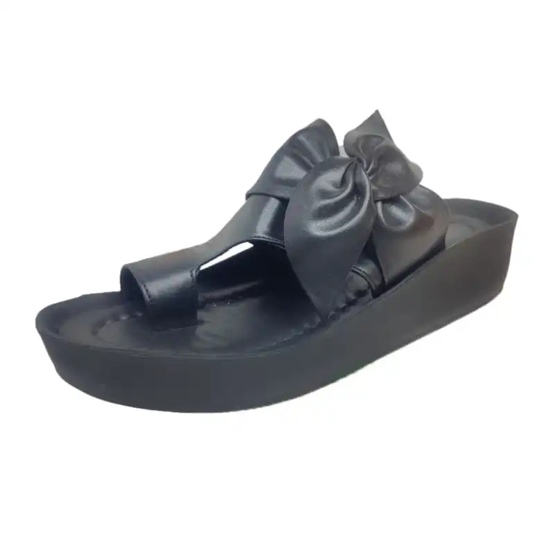 دمپایی لاانگشتی زنانه مانگو مدل 403