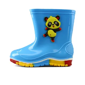 چکمه پسرانه مدل پاندا کد 231