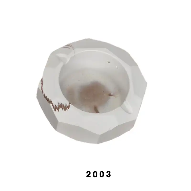 زیر سیگاری مدل 2003