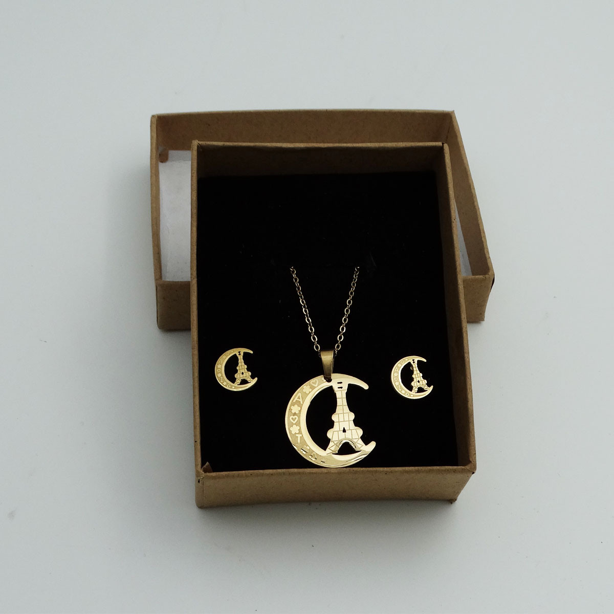 نیم ست دخترانه مدل ماه و برج ایفل کد SZ 29