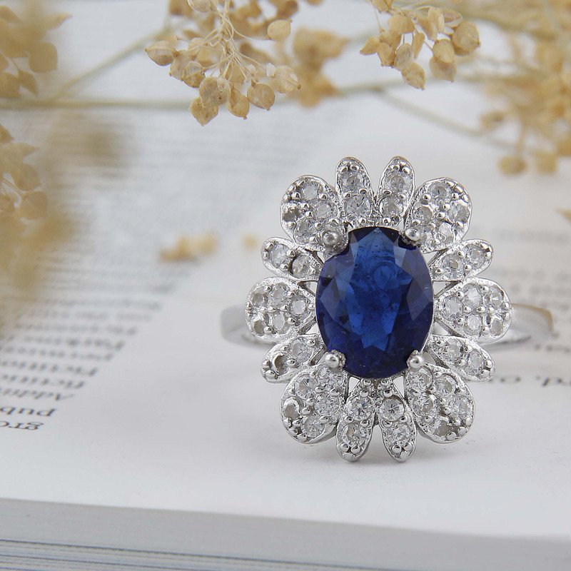 انگشتر نقره زنانه بازرگانی میلادی مدل سنگ کوارتز نگین برلیان بدون ریزش آبکاری رادیوم کد AWR_1571