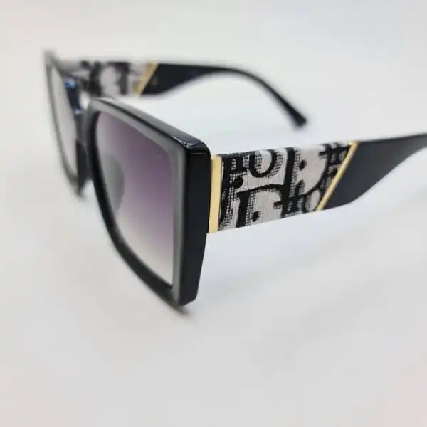 عینک آفتابی زنانه دیور مدل 6818 - BL