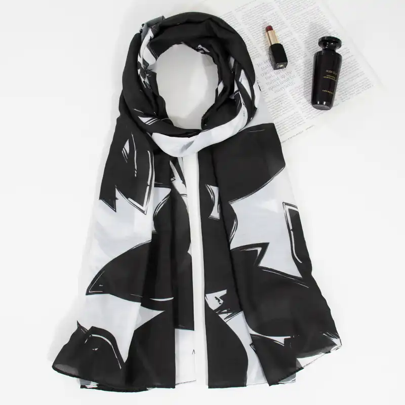 شال زنانه مدل نخی بهاره طرح برگ کد ana 2136