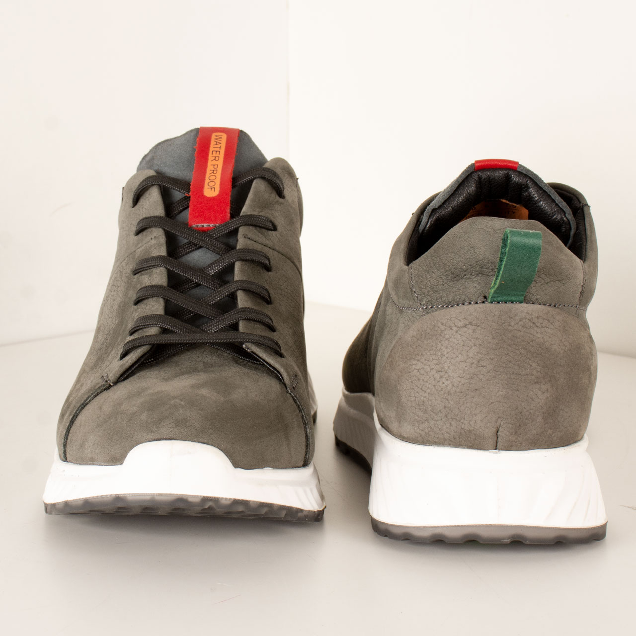 PARINECHARM leather men's casual shoes , SHO217-3 Model