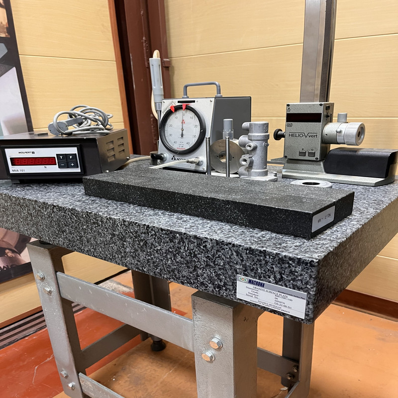 میز ابزار کارگاهی مدل گرانیتی میز ابزار کارگاهی مدل گرانیتی