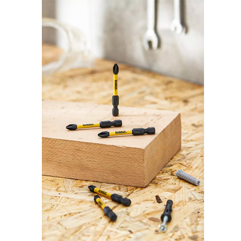 سری پیچ گوشتی شارژی دیوالت مدل   Extreme ph2 50x بسته 5 عددی