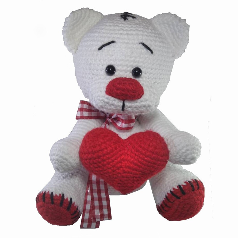 عروسک بافتنی طرح خرس تدی قلب دار کد ۴۱۶