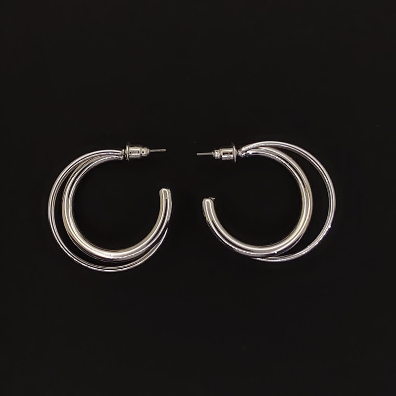 گوشواره زنانه اکسسورایز مدل دو حلقه کد 02 گوشواره زنانه اکسسورایز مدل دو حلقه کد 02