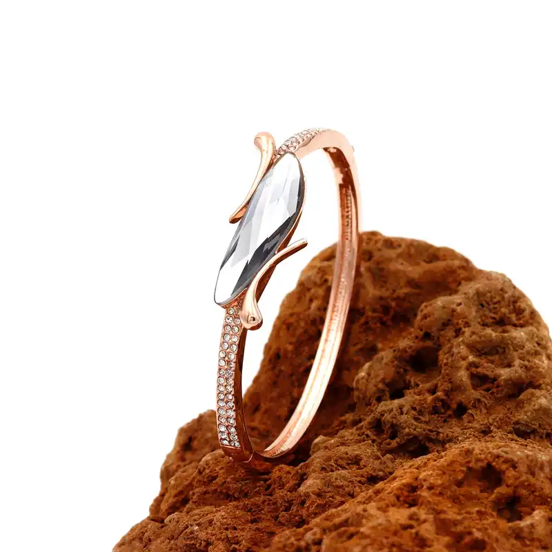 دستبند زنانه مدل النگویی کد TBB-39