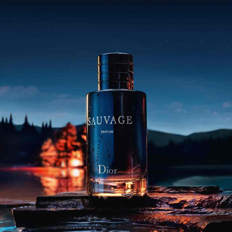 پرفیوم مردانه دیور مدل Sauvage Parfum حجم 100 میلی لیتر
