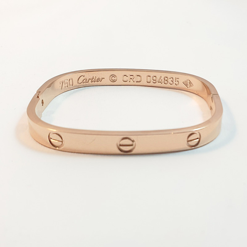 دستبند زنانه مدل مربعی