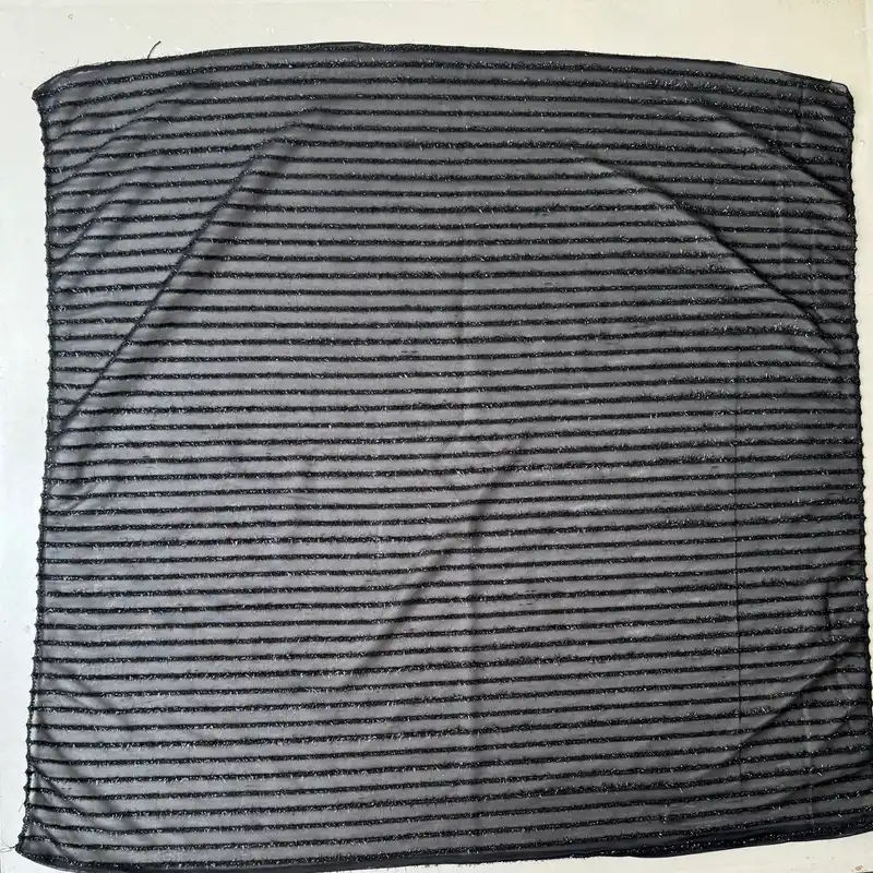 روسری زنانه مدل حریر لمه دار راه راه براق قواره 70