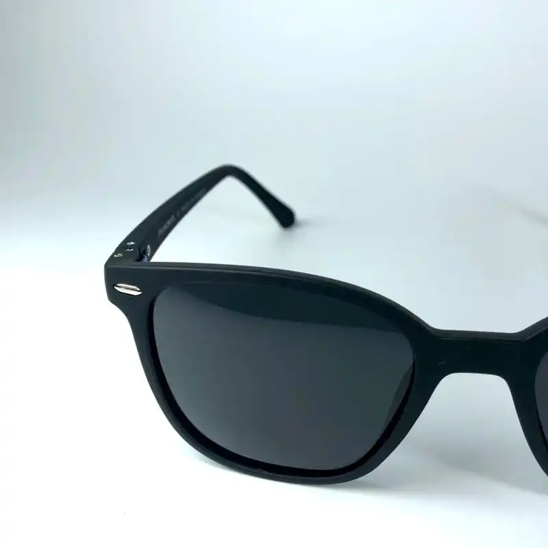 عینک آفتابی مردانه اوگا مدل اسپرت مربعی