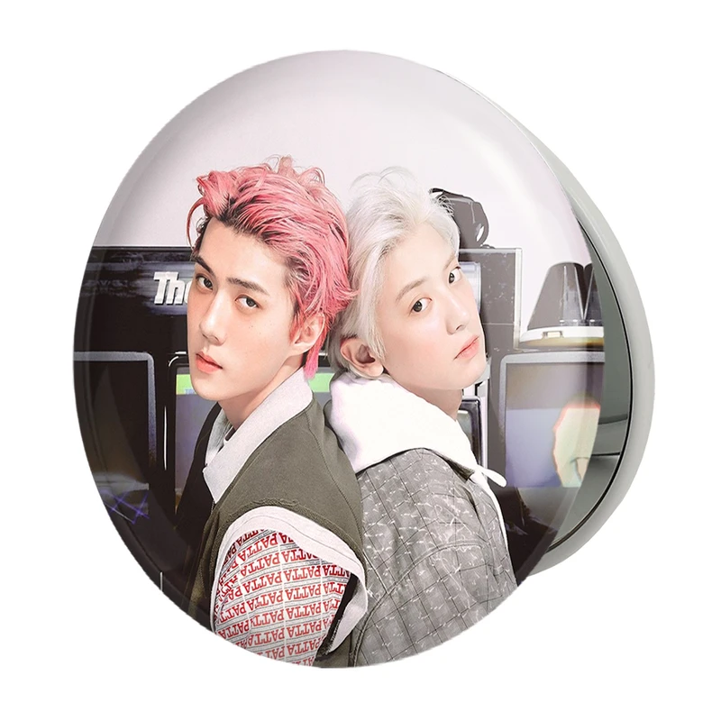 آینه جیبی خندالو طرح چانیول و سهون گروه اکسو EXO مدل تاشو کد 16863 