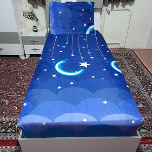 سرویس ملحفه مدل کشدوز niki03.25 طرح ماه‌ستاره کد 90 یک نفره دو تکه