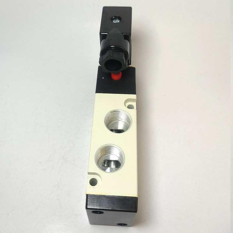 شیر برقی ایرتک مدل 4v310-10-3/8-220v