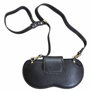  کیف عینک آویز دار چرم طبیعی  به همراه جا کارتی مدل a100