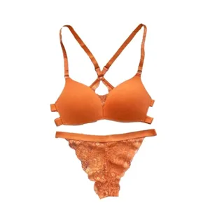 ست شورت و سوتین زنانه مدل اسفنجی