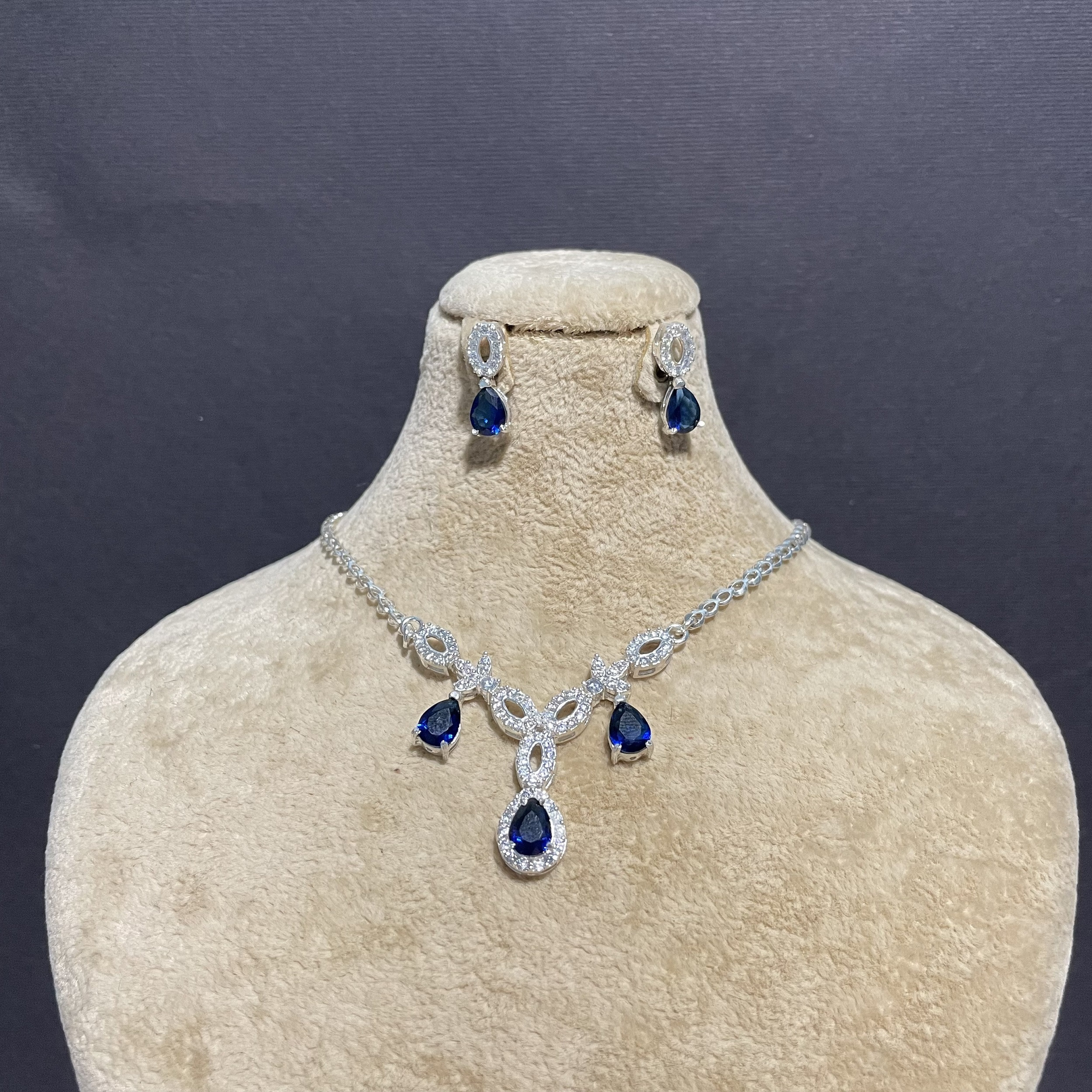 نیم ست نقره زنانه مدل 30706 نیم ست نقره زنانه مدل 30706