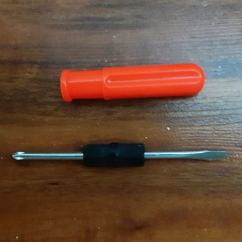 پیچ گوشتی دوسو و چهارسو کد 170 پیچ گوشتی دوسو و چهارسو کد 170