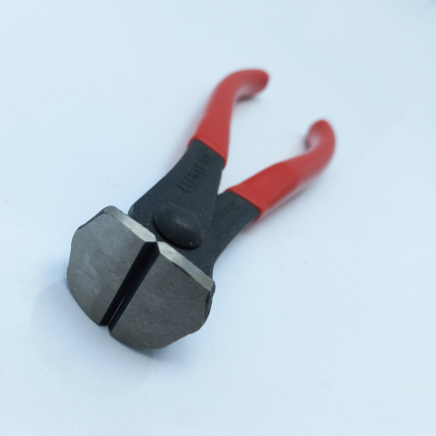 گاز انبر ایبن مدل pro کد 168 سایز 6 اینچ گاز انبر ایبن مدل pro کد 168 سایز 6 اینچ