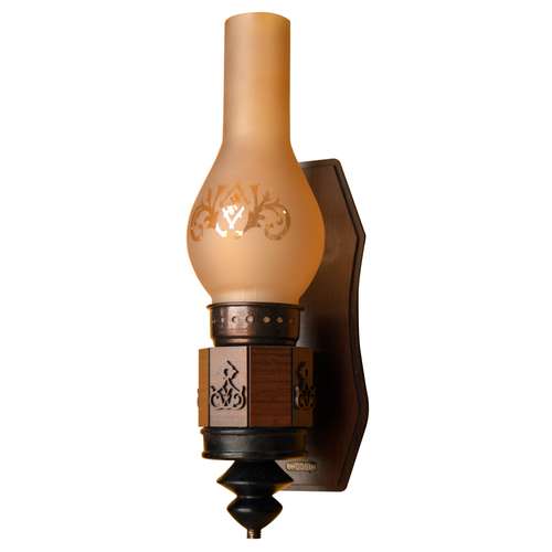 چراغ دیواری چوبین مدل M 18/1