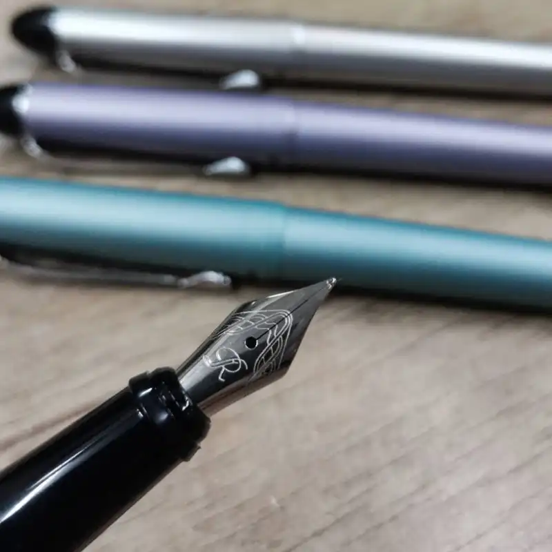 خودنویس رینولدز مدل meteor